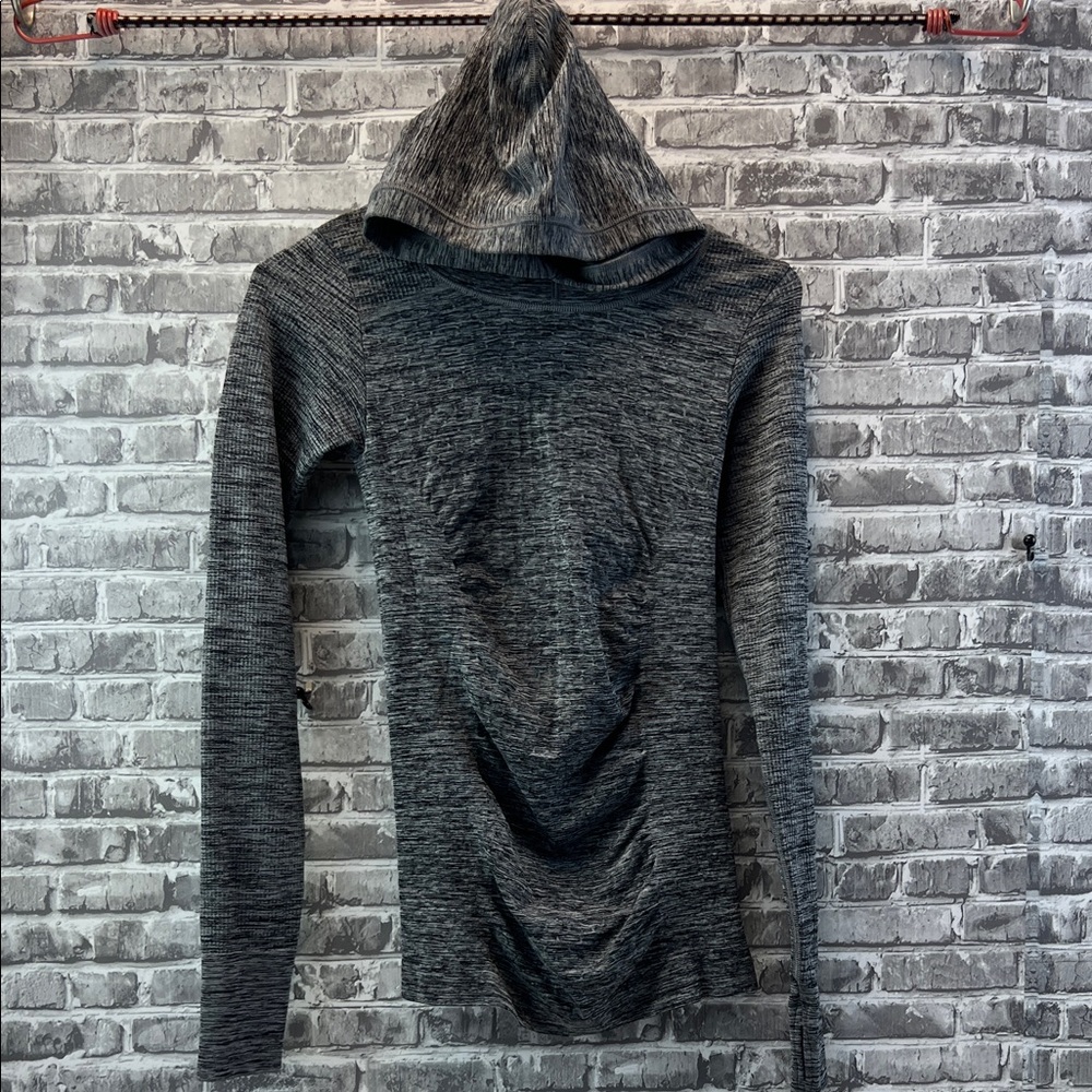 Athleta Gray Long Sleeve Hooded Top - Picture 1 of 7